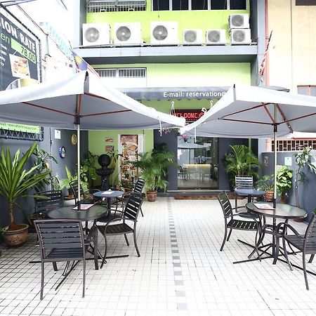 Oyo 103 V'La Garden Hotel Kuala Lumpur Extérieur photo