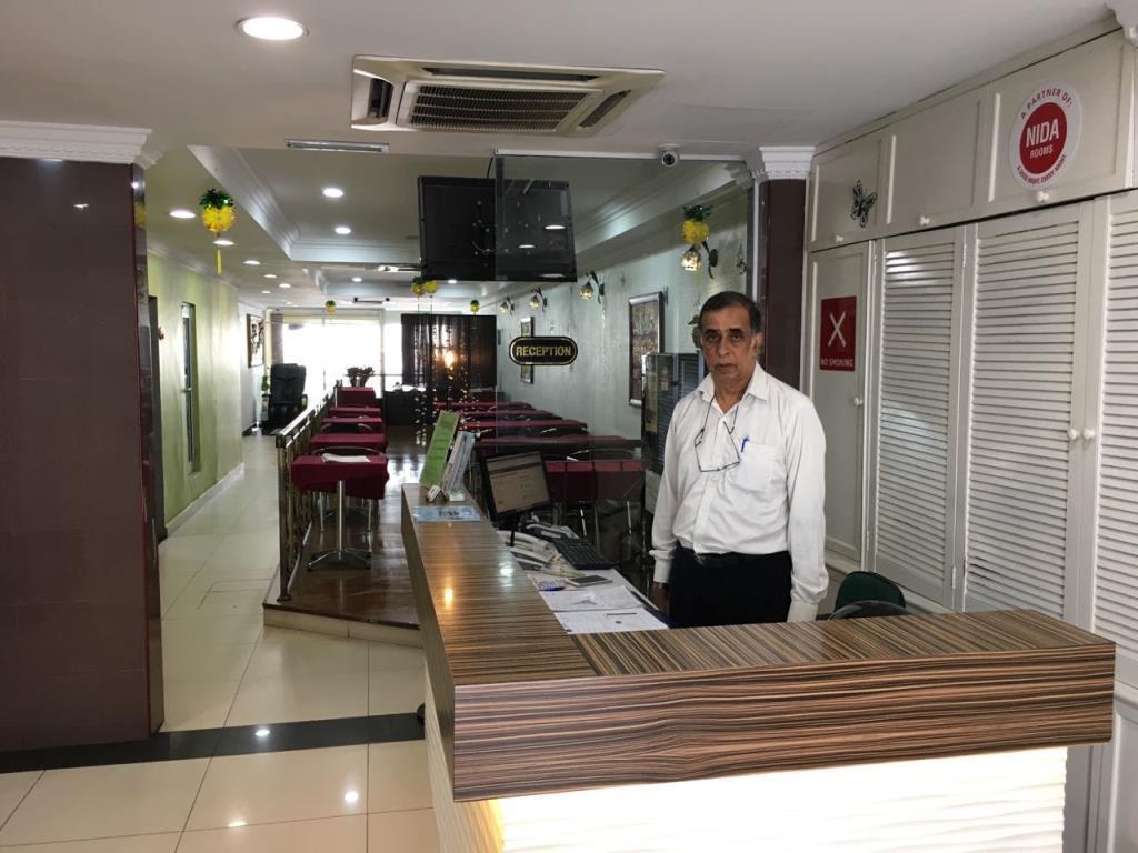 Oyo 103 V'La Garden Hotel Kuala Lumpur Extérieur photo