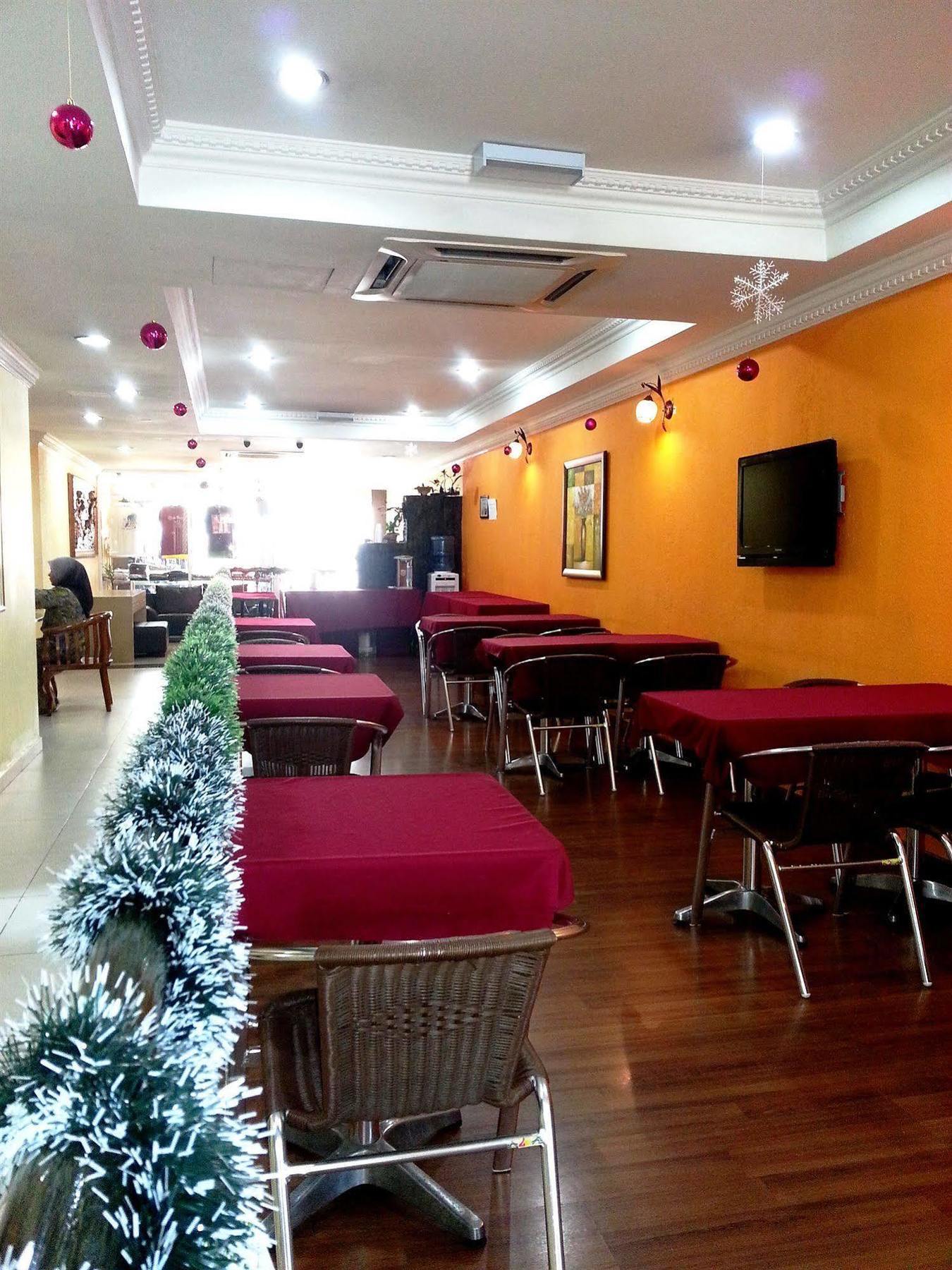 Oyo 103 V'La Garden Hotel Kuala Lumpur Extérieur photo