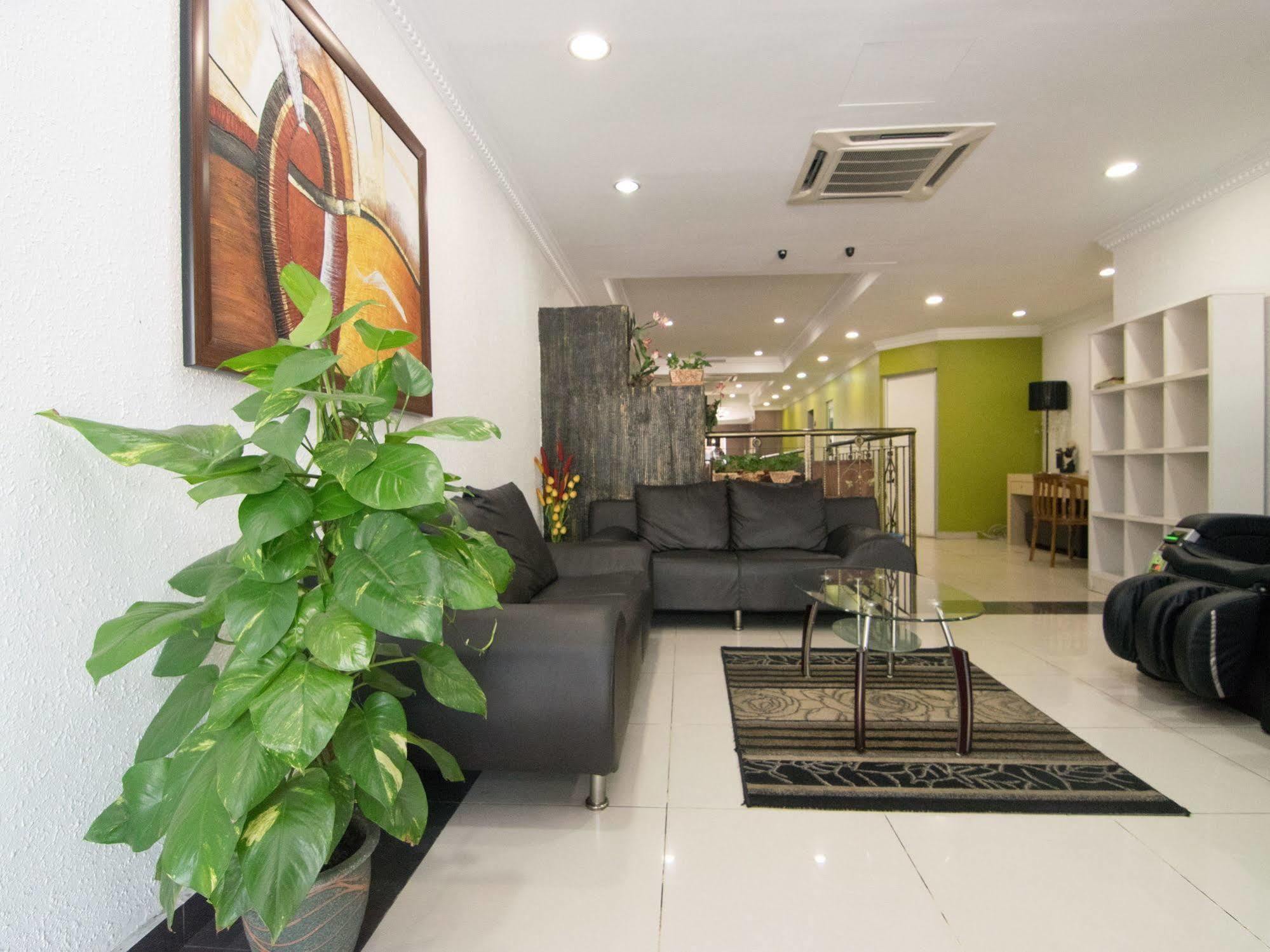 Oyo 103 V'La Garden Hotel Kuala Lumpur Extérieur photo