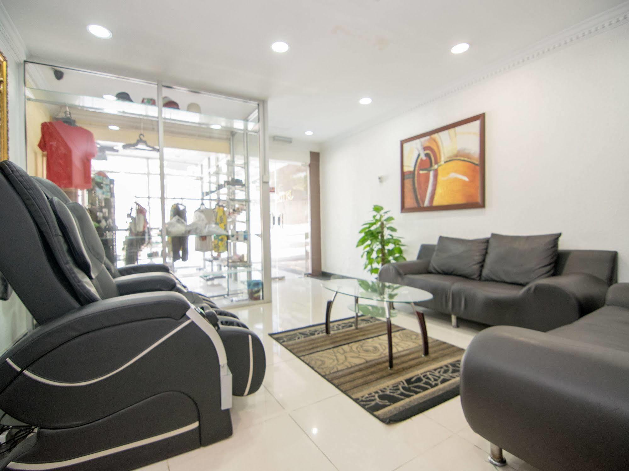 Oyo 103 V'La Garden Hotel Kuala Lumpur Extérieur photo