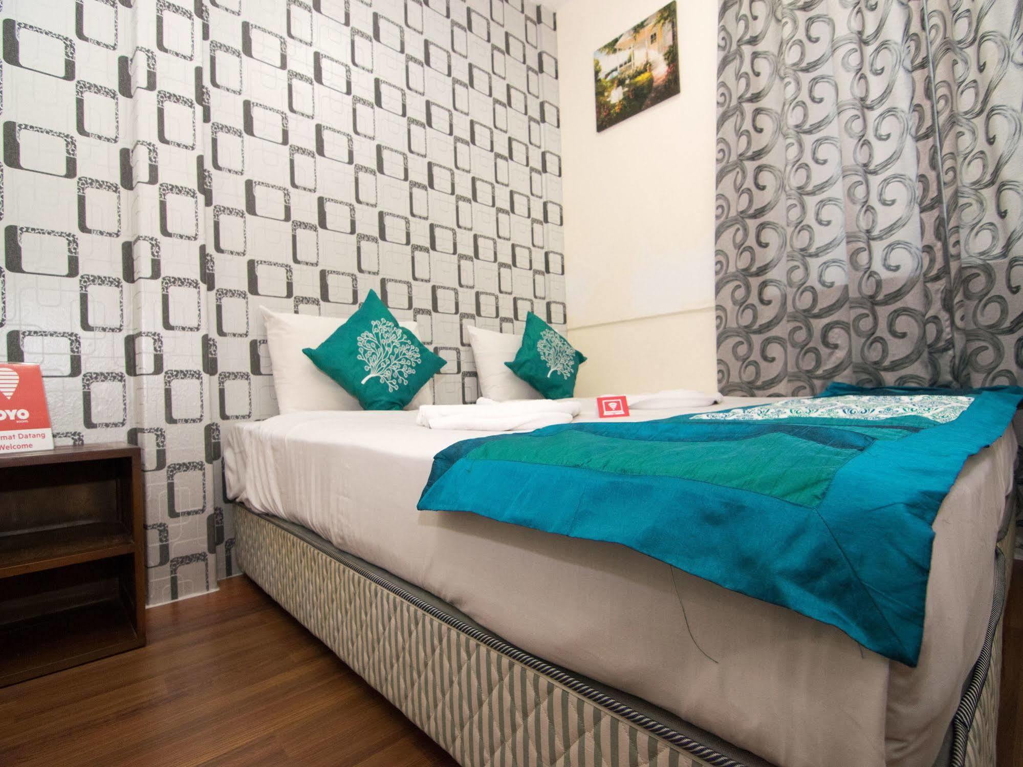 Oyo 103 V'La Garden Hotel Kuala Lumpur Extérieur photo