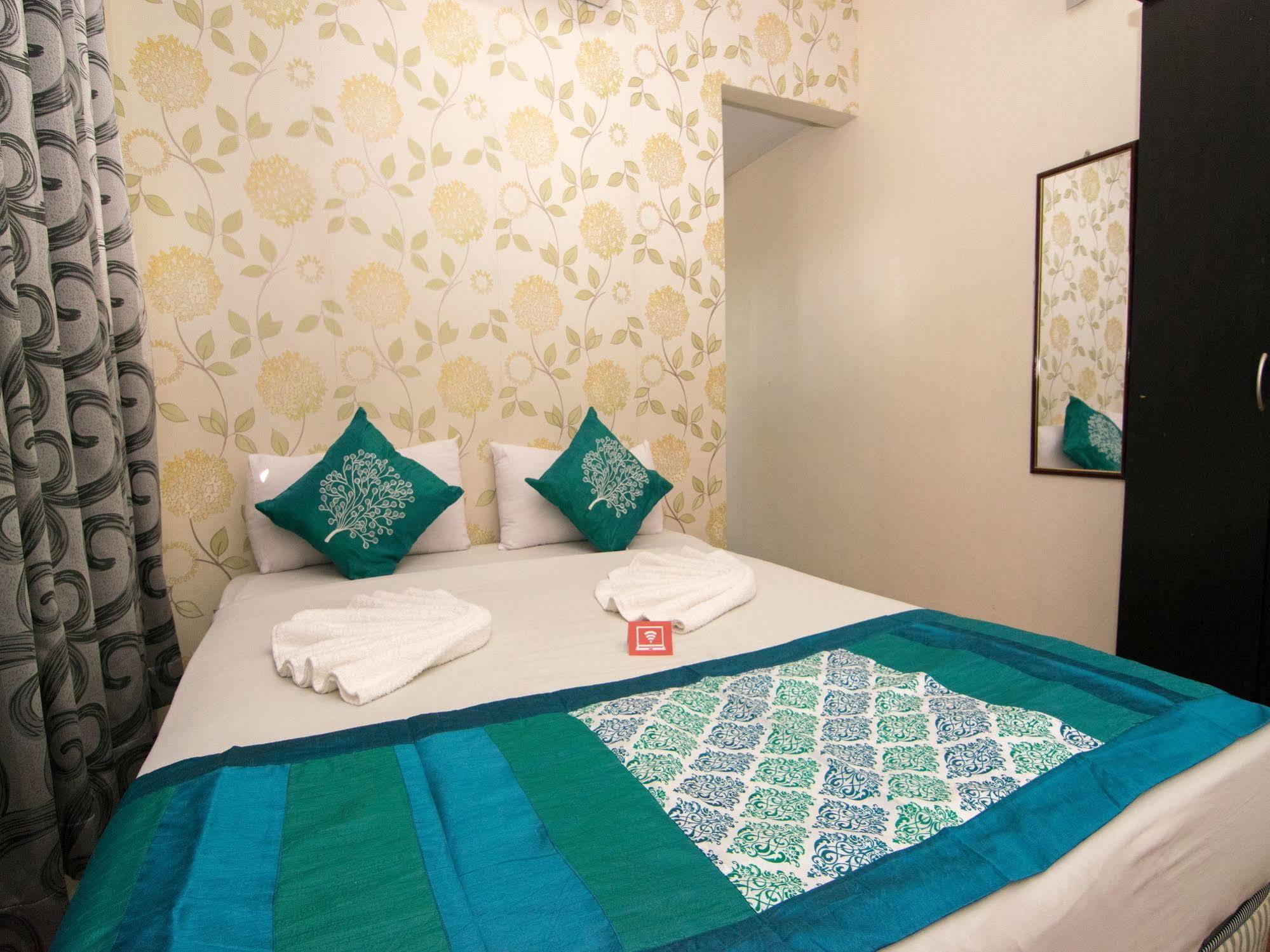 Oyo 103 V'La Garden Hotel Kuala Lumpur Extérieur photo
